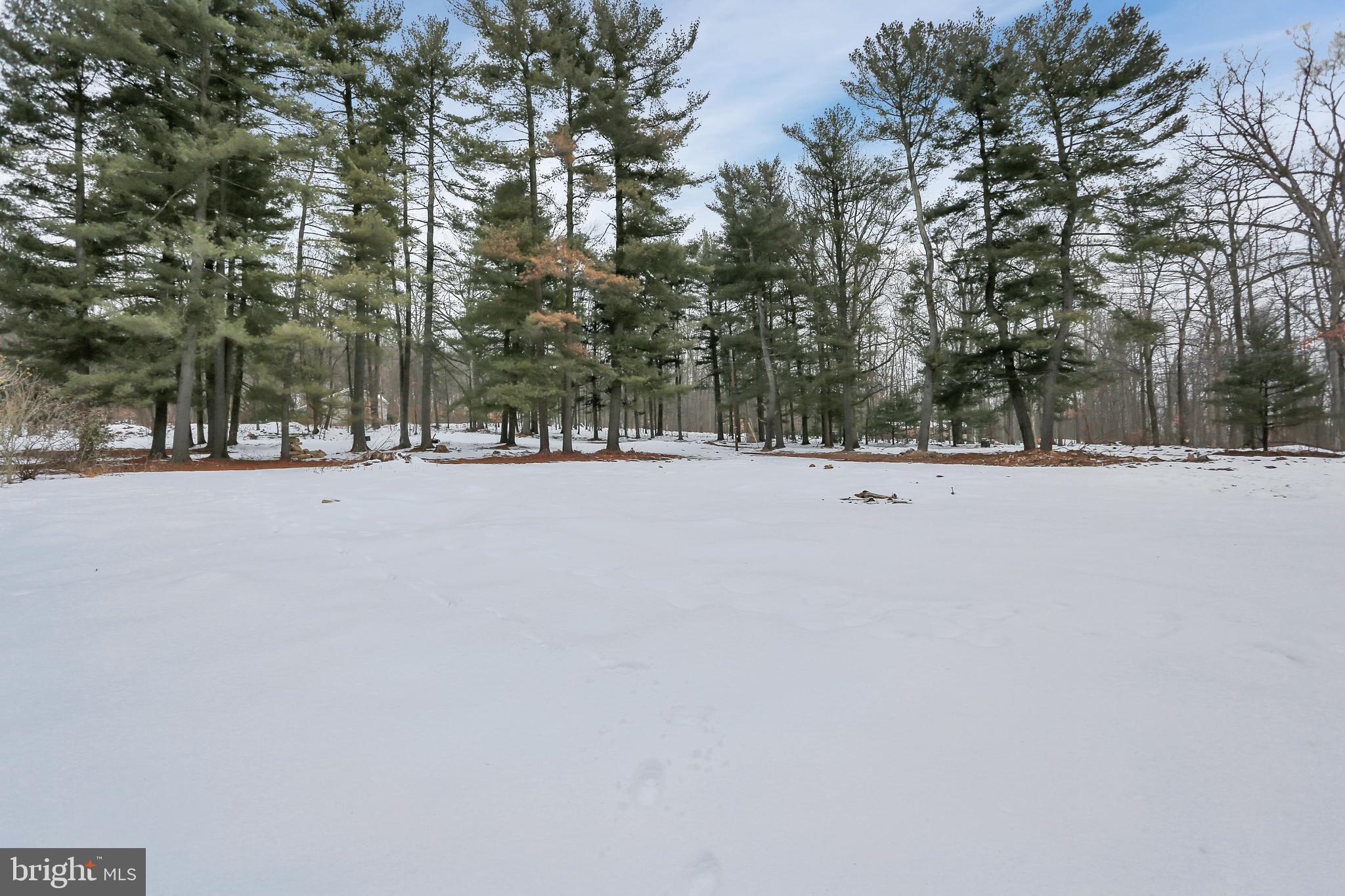 526 Packing House Road Hanover, PA 17331 - Photo 7 of 11