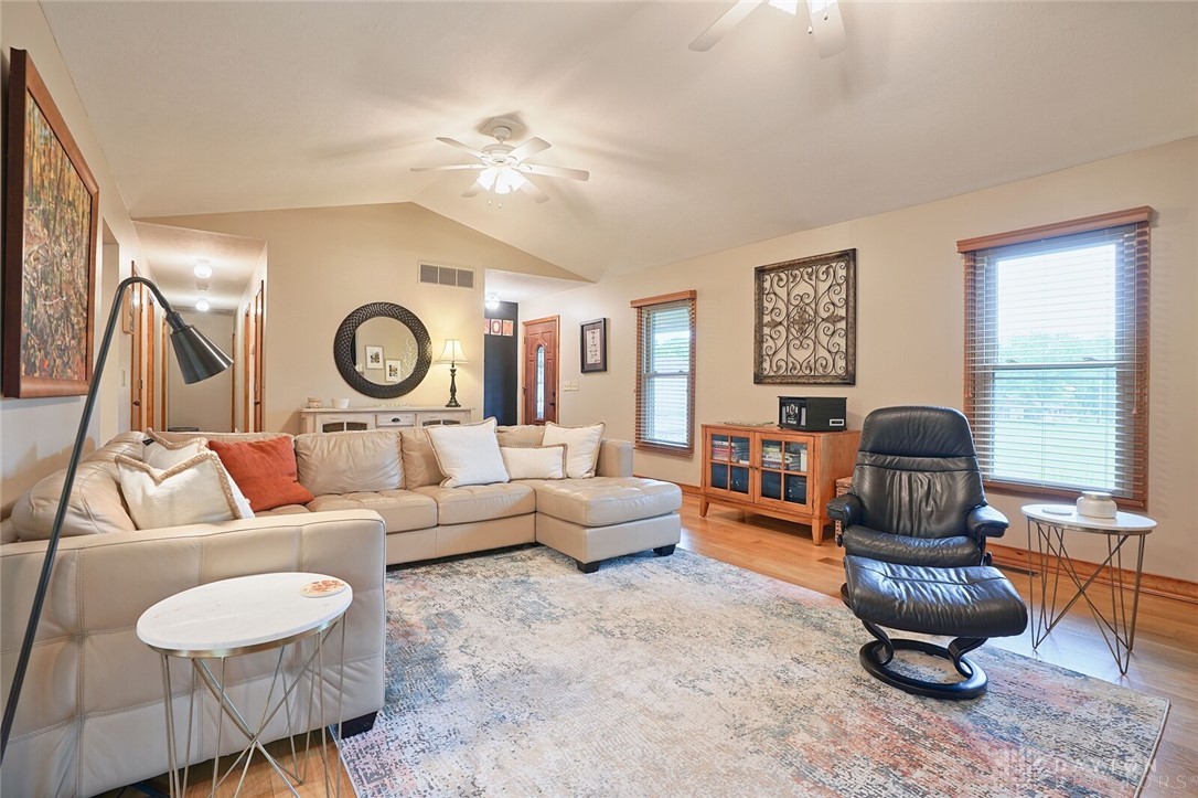 8610 Crossley Road Springboro, OH 45066 - Photo 14 of 64 Gallery Image 14
