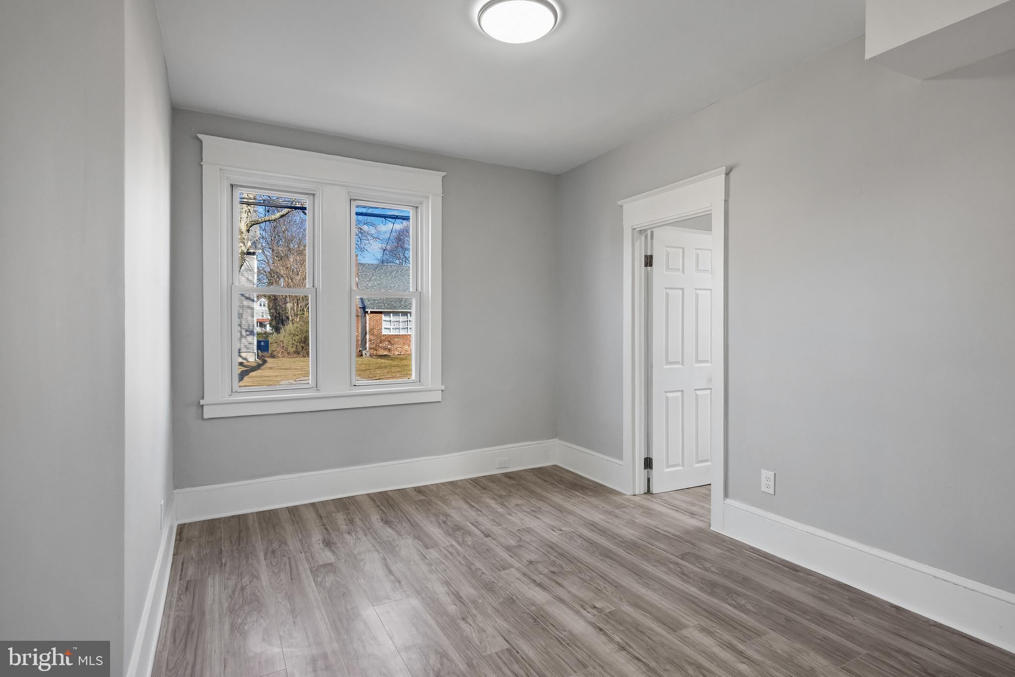 313 Delaware Avenue Palmyra, NJ 08065 - Photo 13 of 37