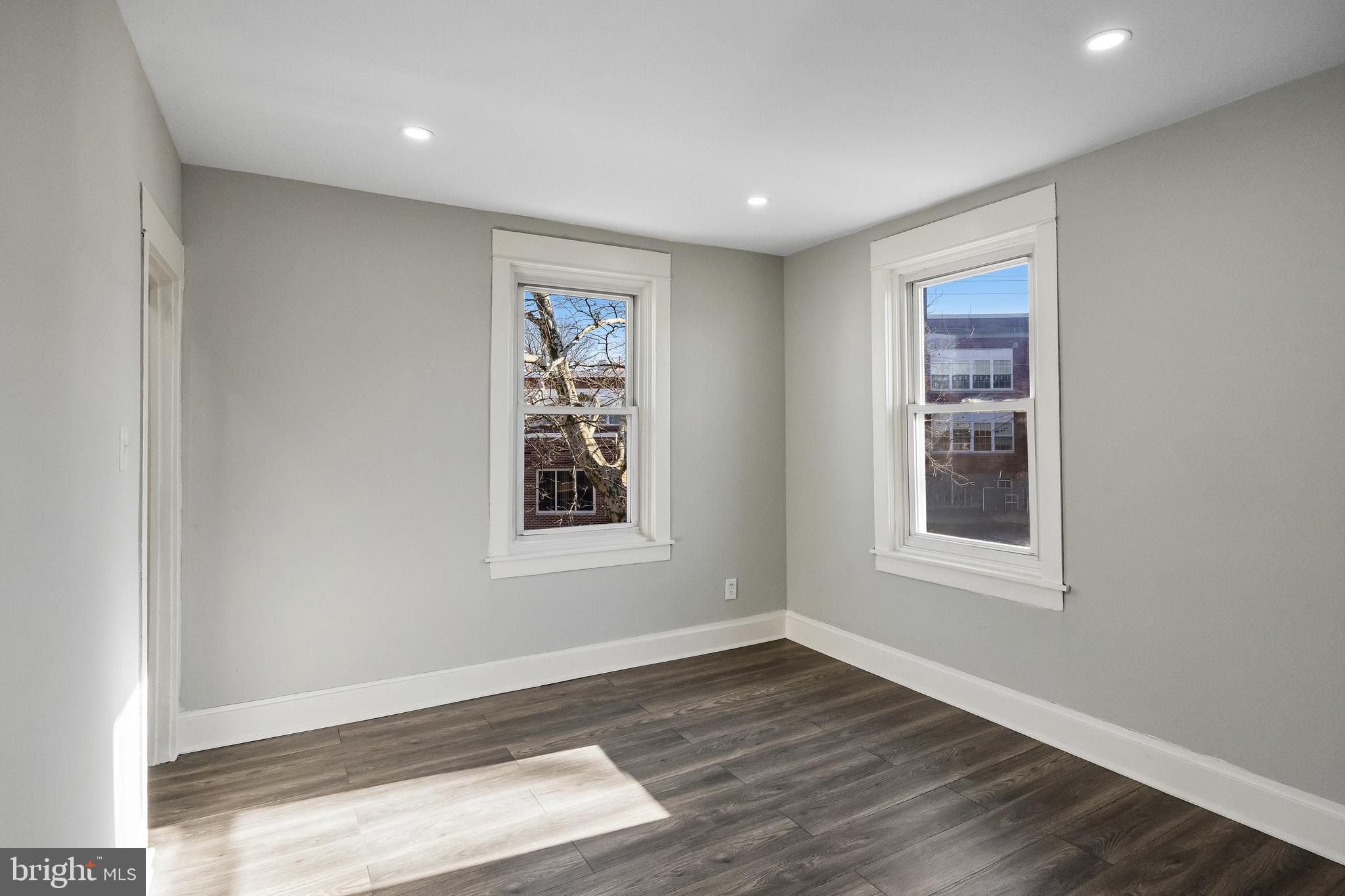 313 Delaware Avenue Palmyra, NJ 08065 - Photo 24 of 37