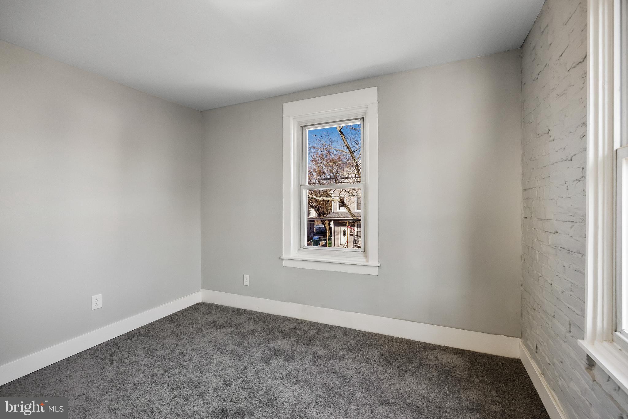 313 Delaware Avenue Palmyra, NJ 08065 - Photo 32 of 37