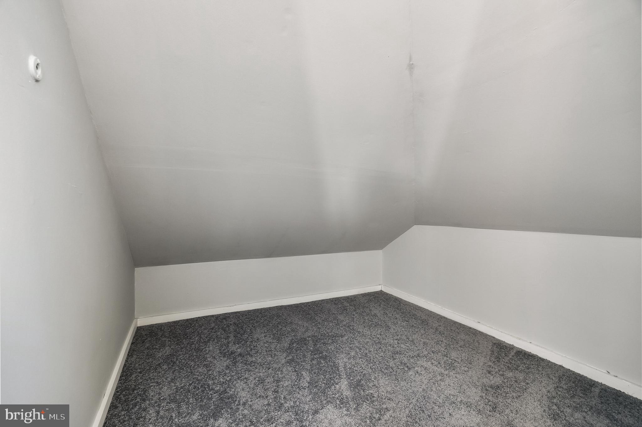 313 Delaware Avenue Palmyra, NJ 08065 - Photo 36 of 37