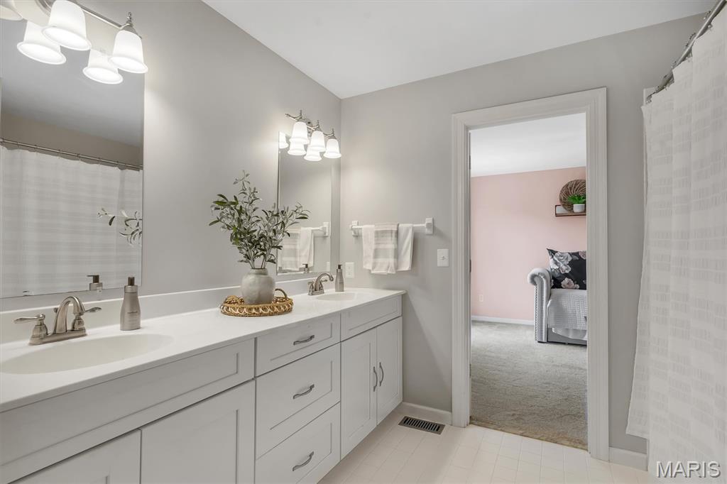 363 Pine Bend Drive Wildwood, MO 63005 - Photo 34 of 60