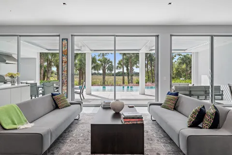 $4,350,000 | 13421 Sabal Chase, Palm Beach Gardens, FL 33418