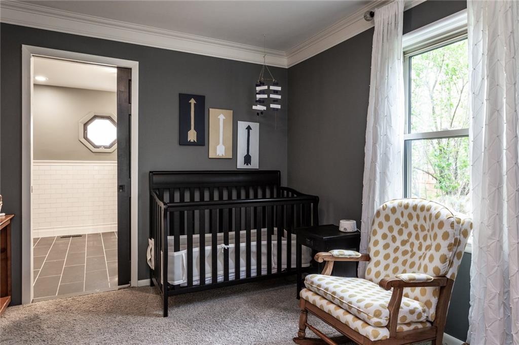 1433 Shawnee Road Indianapolis, IN 46260 - Photo 24 of 43 Gallery Image 24