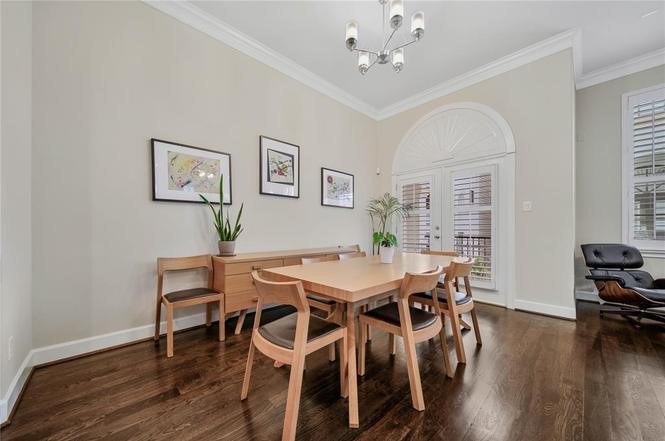 602 Knox Street Houston, TX 77007 - Photo 11 of 26 Dining Area