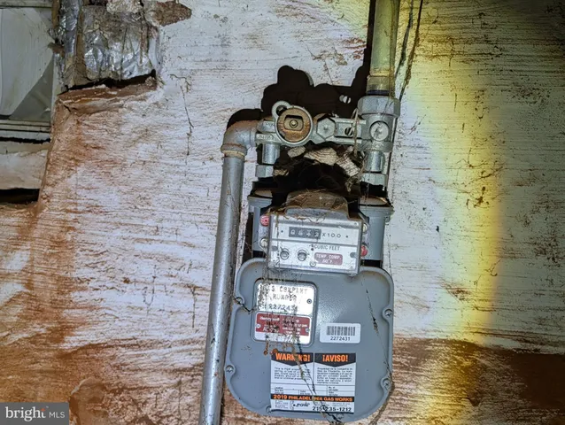 a view of entryway door