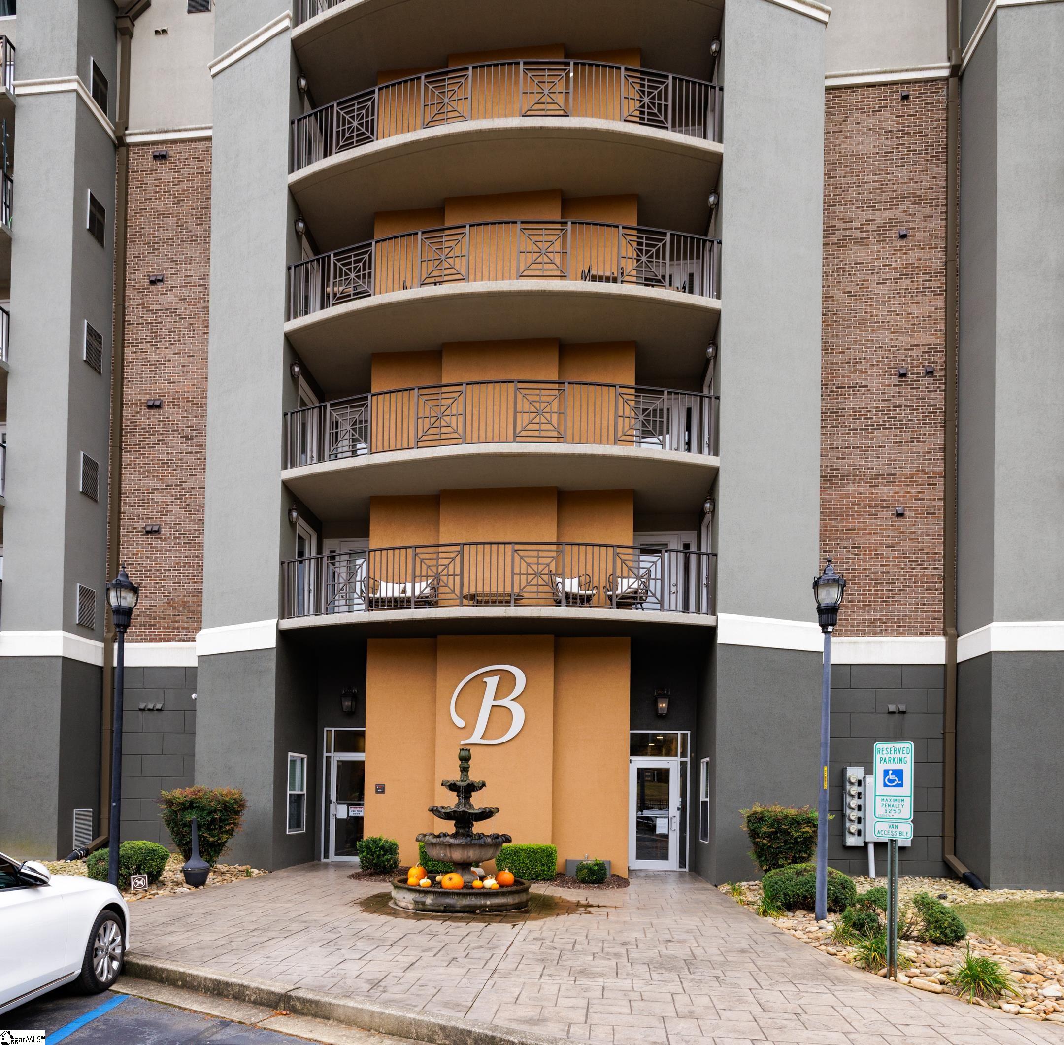 1001 South Church Street Greenville, SC 29601 - Photo 1 of 26