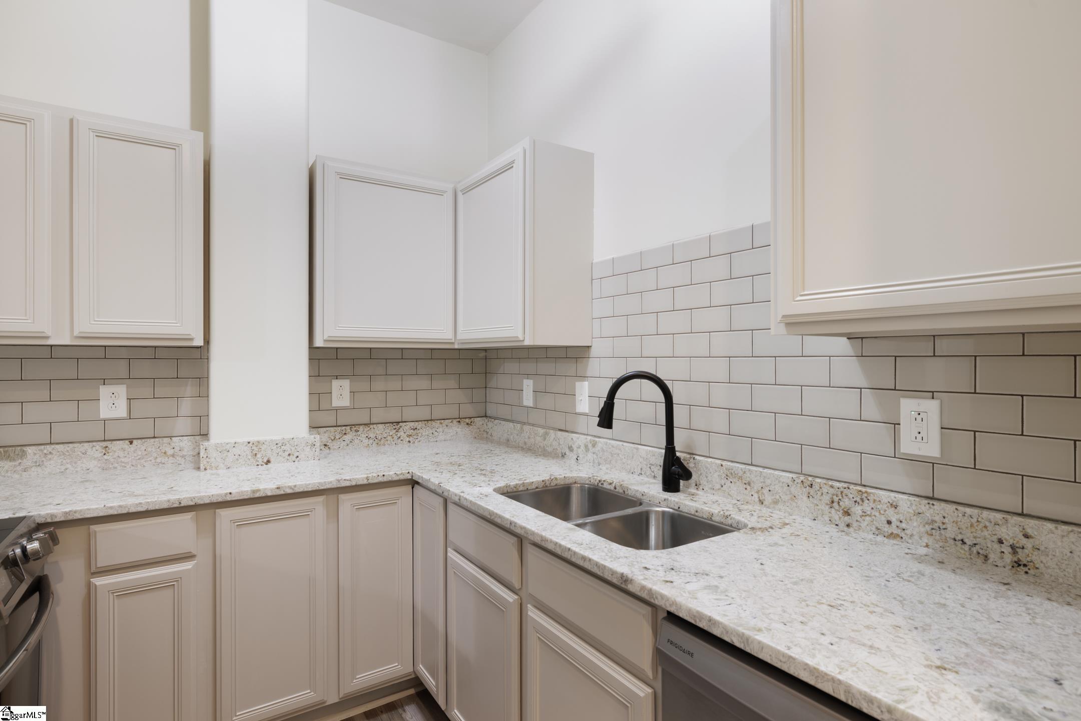 1001 South Church Street Greenville, SC 29601 - Photo 18 of 26