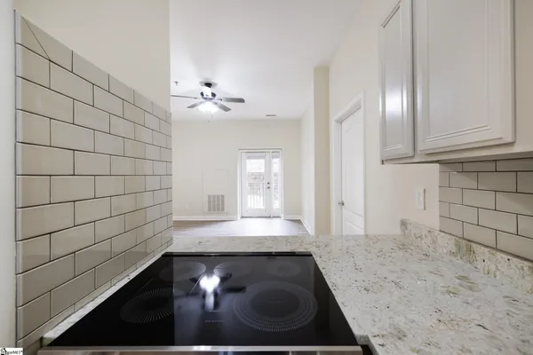 $1,950 | 1001 South Church Street, Greenville, SC 29601