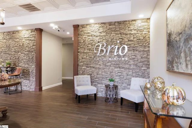 $2,100 | 1001 South Church Street, Greenville, SC 29601