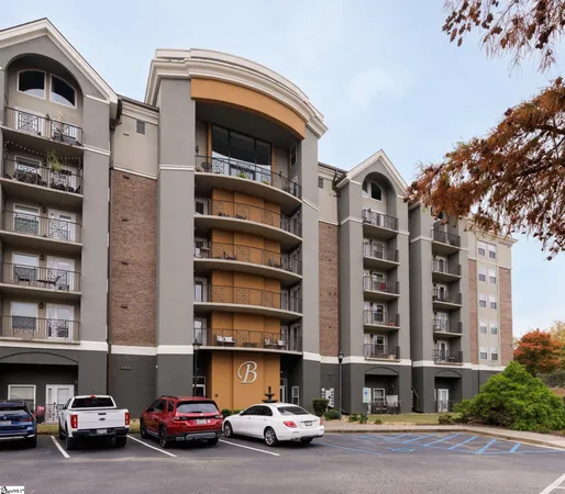 $1,950 | 1001 South Church Street, Greenville, SC 29601