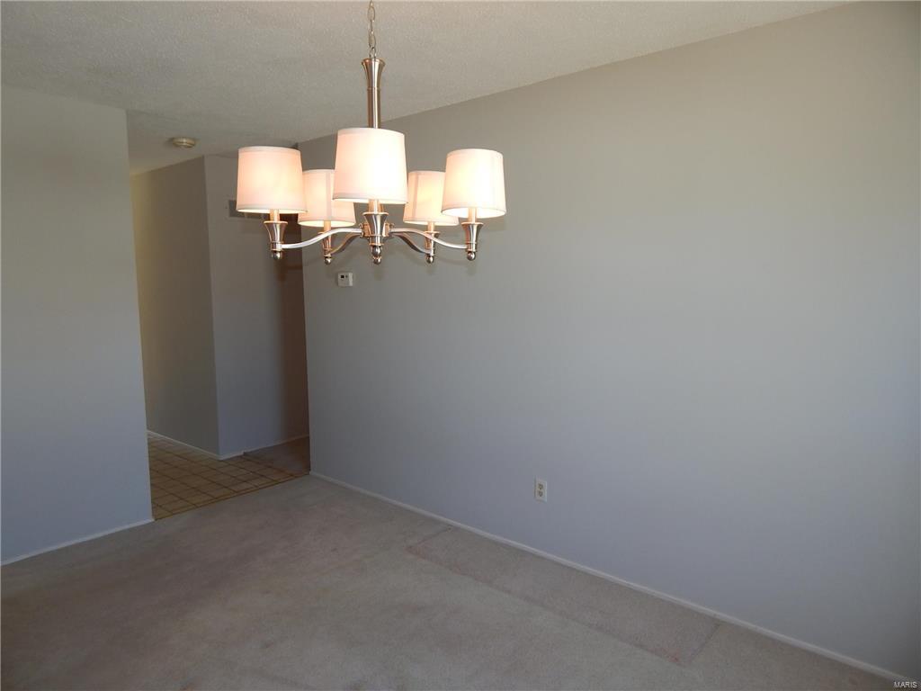 5029 Kerth Road St. Louis, MO 63128 - Photo 5 of 19 Gallery Image 5