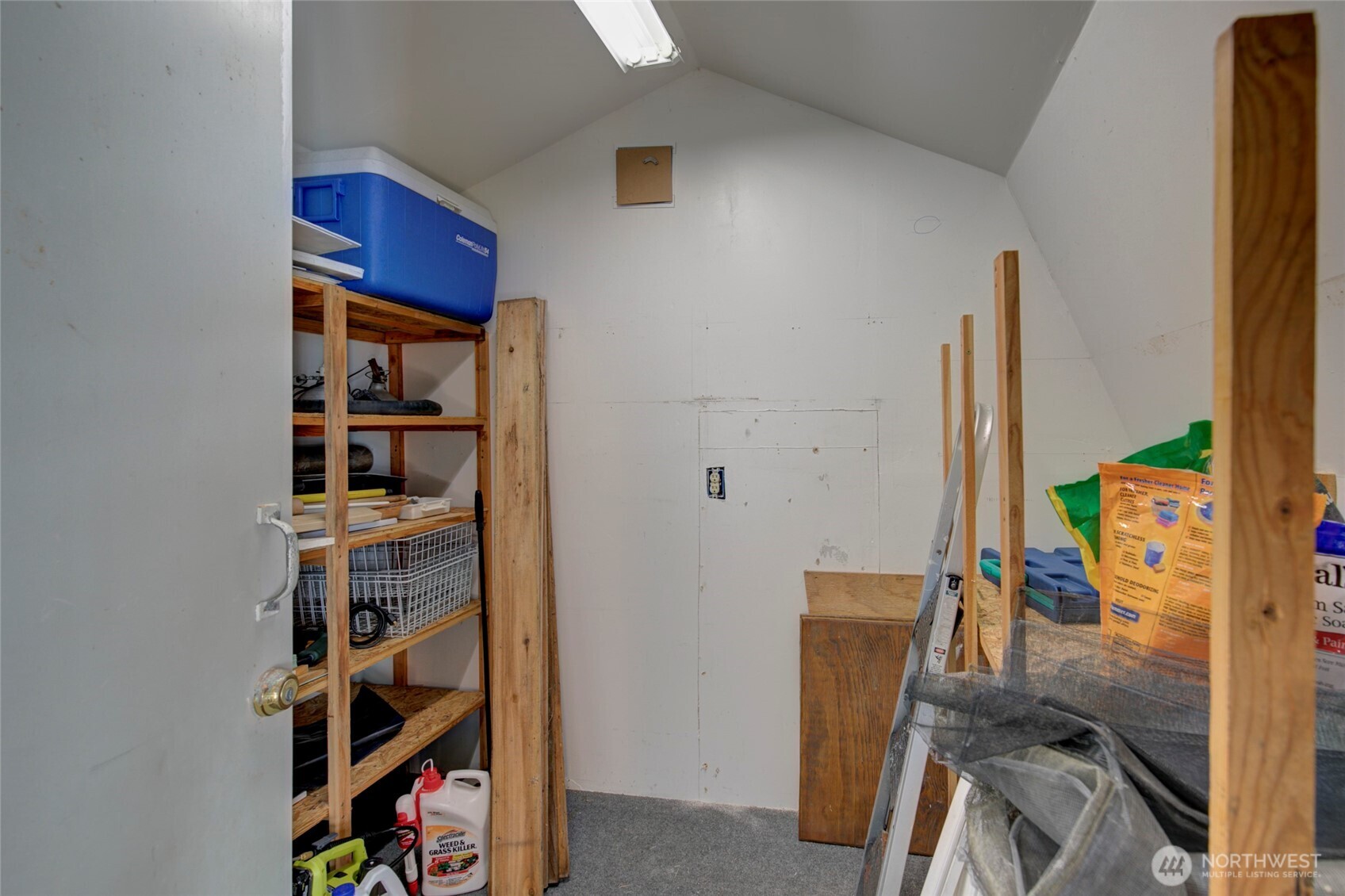 1362 Oceano Drive Grayland, WA 98547 - Photo 27 of 35 a view of walk in closet with clothes and shoes