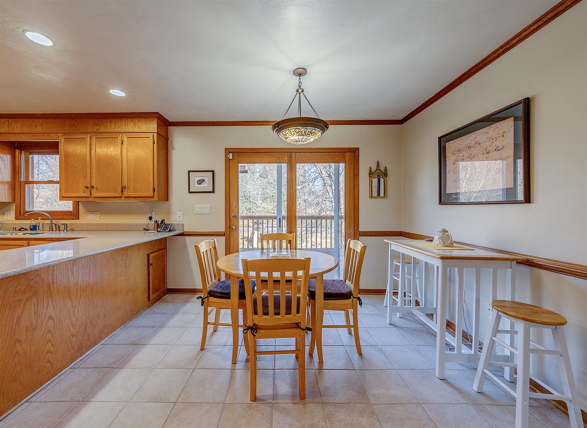 3427 Valentine Road Southwest Roanoke, VA 24018 - Photo 12 of 43 12-DSC00076_77_78_79_80