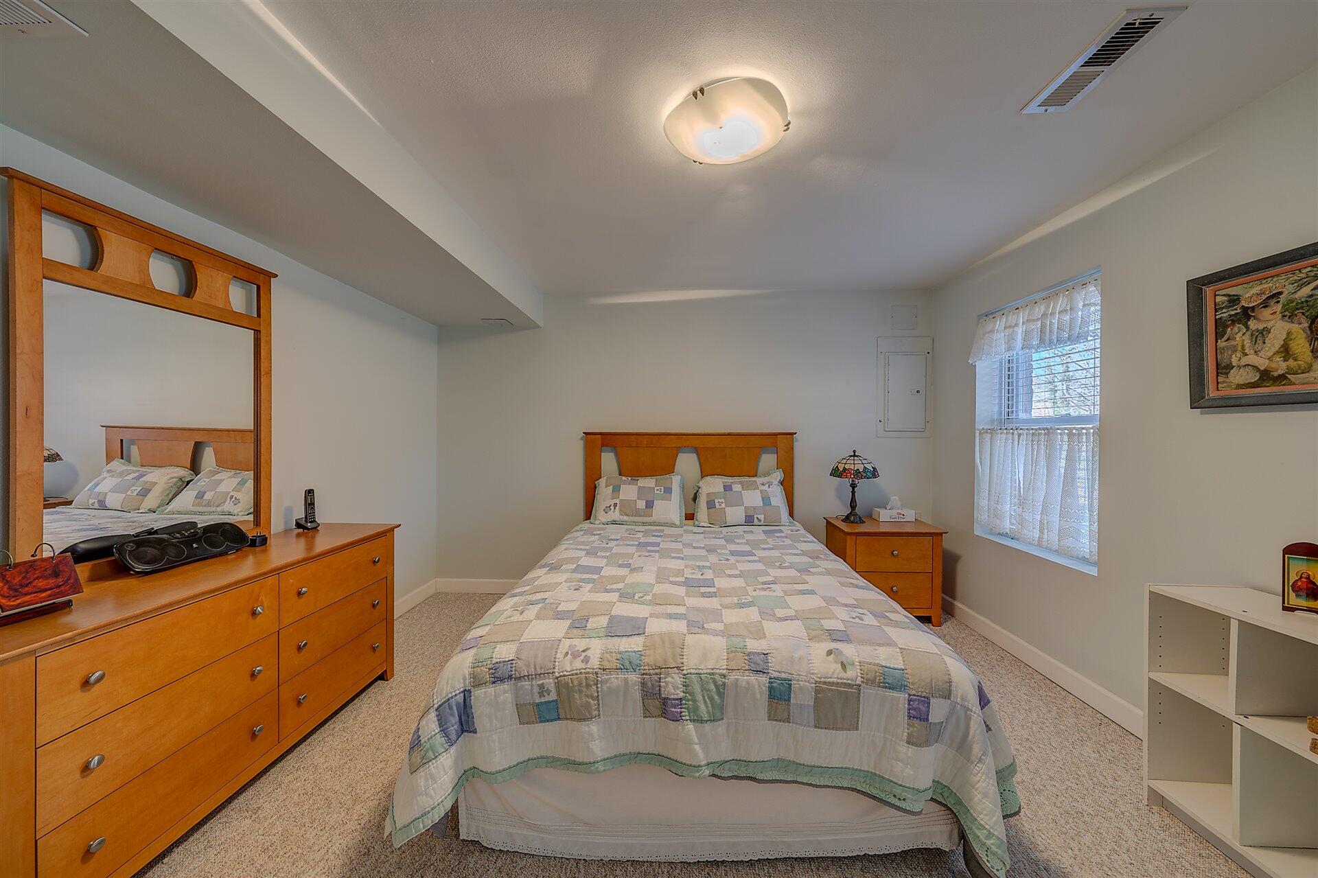 3427 Valentine Road Southwest Roanoke, VA 24018 - Photo 37 of 43 37-DSC00236_37_38_39_40