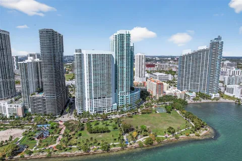$529,999 | 1900 North Bayshore Drive, Unit 4606, Miami, FL 33132