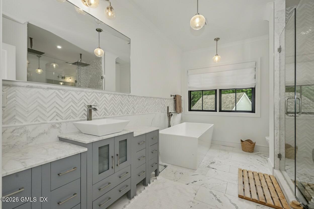 273 Riversville Road Greenwich, CT 06831 - Photo 22 of 49 primary bath