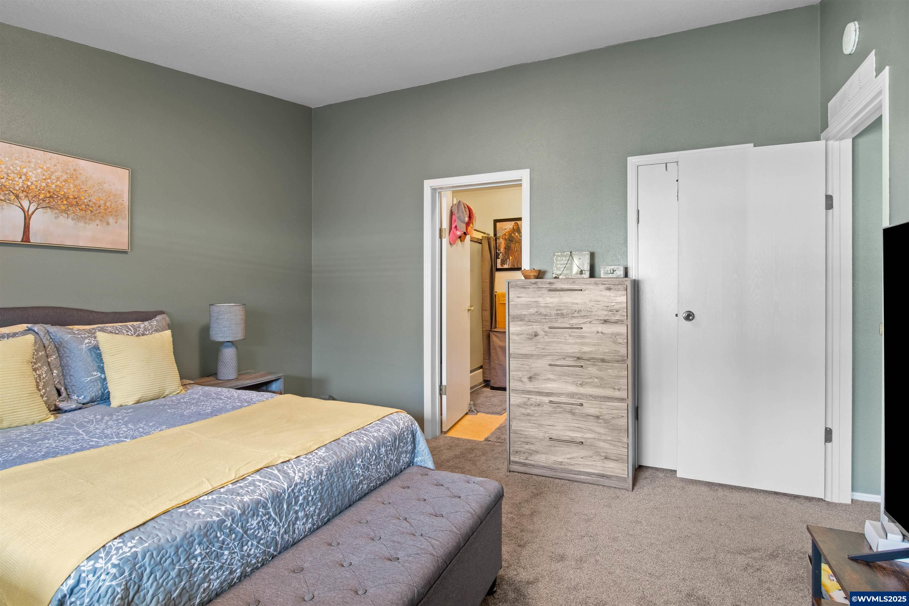 5422 Portland Road Northeast, Unit 22 Salem, OR 97305 - Photo 15 of 40