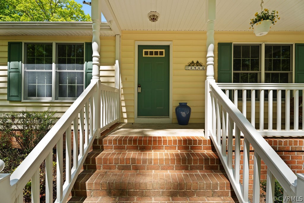 2748 Ridgeview Road Powhatan, VA 23139 - Photo 5 of 42 Gallery Image 5
