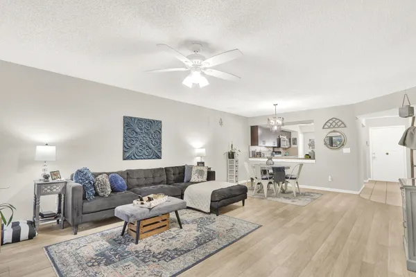 $169,900 | 1811 Southwest Palm City Road, Unit A301, Stuart, FL 34994