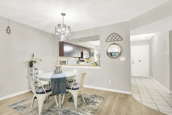 $169,900 | 1811 Southwest Palm City Road, Unit A301, Stuart, FL 34994