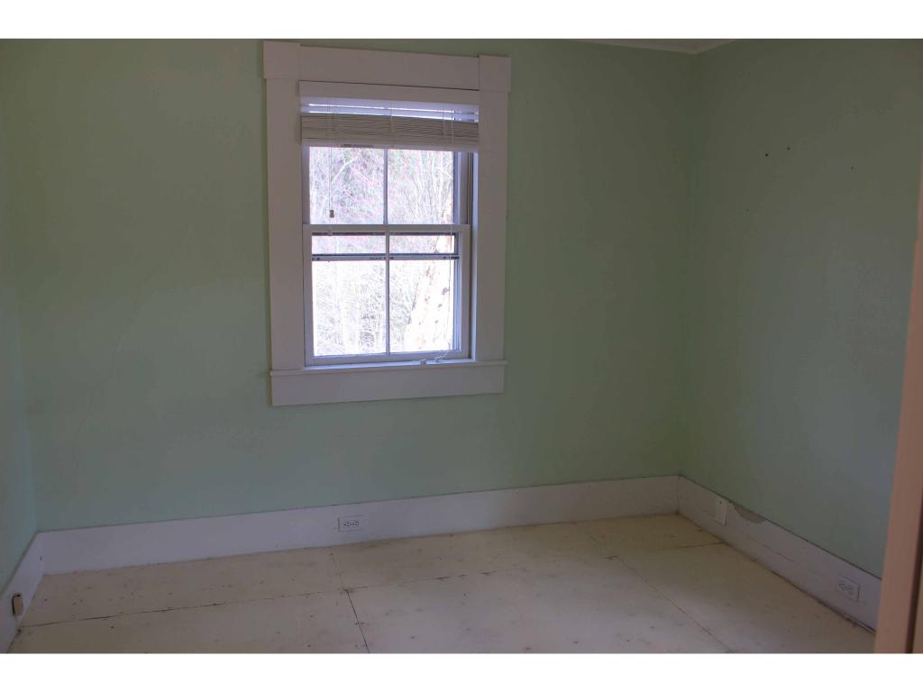 214 Stratton Arlington Road Wardsboro, VT 05360 - Photo 8 of 14