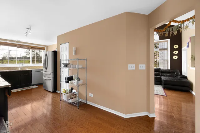 $2,795 | 1233 South Parkside Drive, Palatine, IL 60067