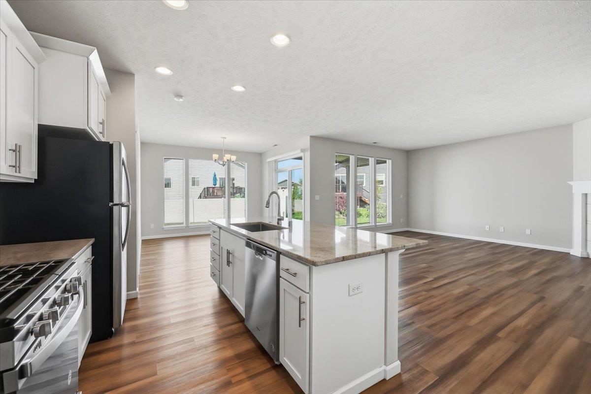 1613 West Lavender Court Spokane, WA 99208 - Photo 6 of 20