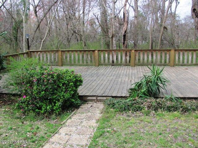 109 Laran Road Jacksonville, NC 28540 - Photo 14 of 14 109 Laran Rear Deck