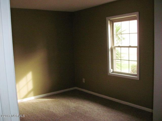 109 Laran Road Jacksonville, NC 28540 - Photo 9 of 14 109 Laran Bedroom 3