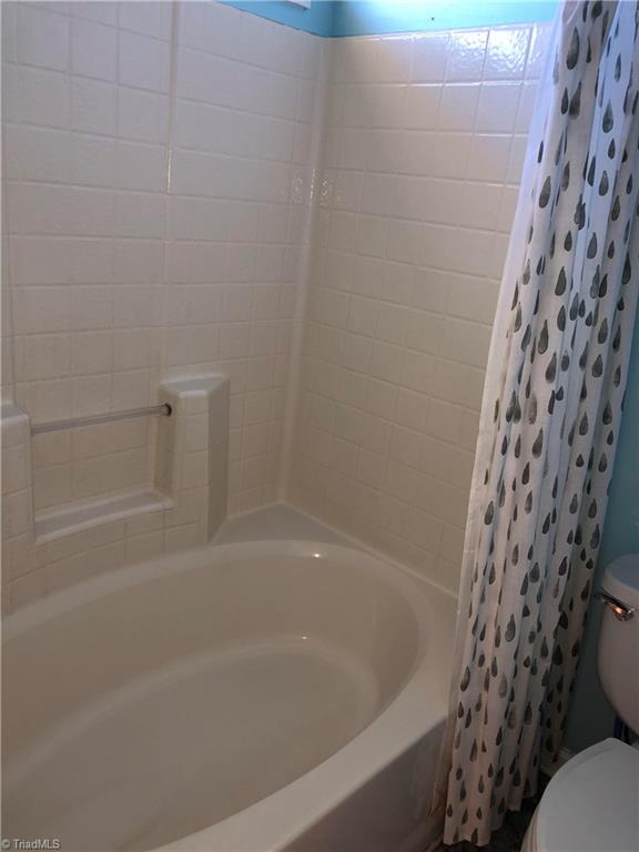 212 Stapleton Way High Point, NC 27265 - Photo 18 of 25 Gallery Image 18