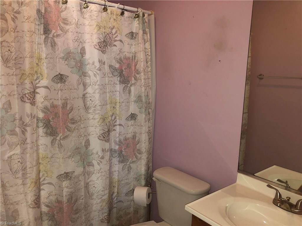 212 Stapleton Way High Point, NC 27265 - Photo 20 of 25 Gallery Image 20