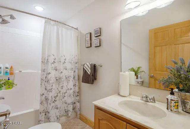 $379,000 | 20110 Deep Springs Road, Fountain, FL 32438