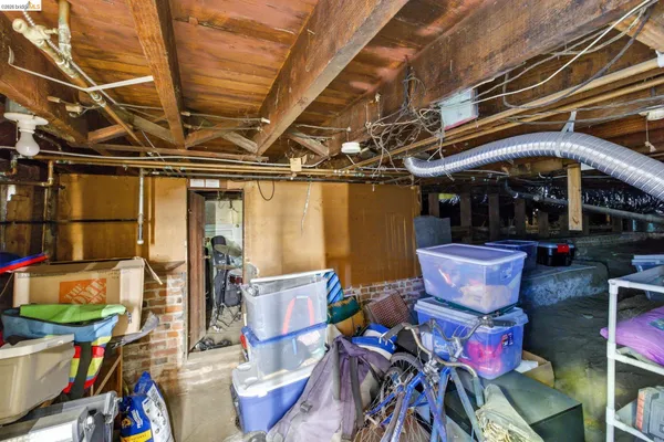 $709,950 | 1102 10th Street, Oakland, CA 94607