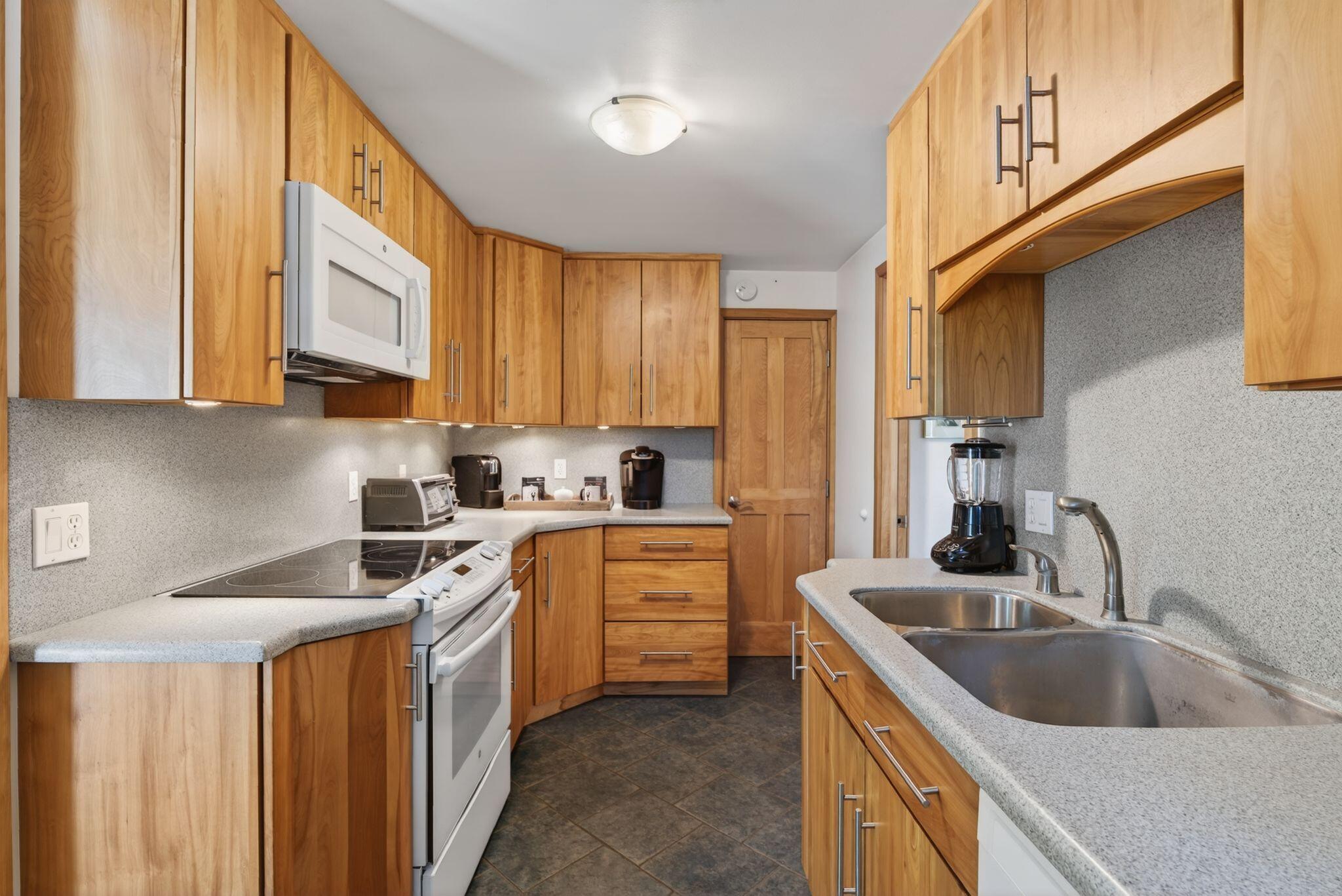 26 Palmer Road Westport Island, ME 04578 - Photo 17 of 66 53_DSC06600