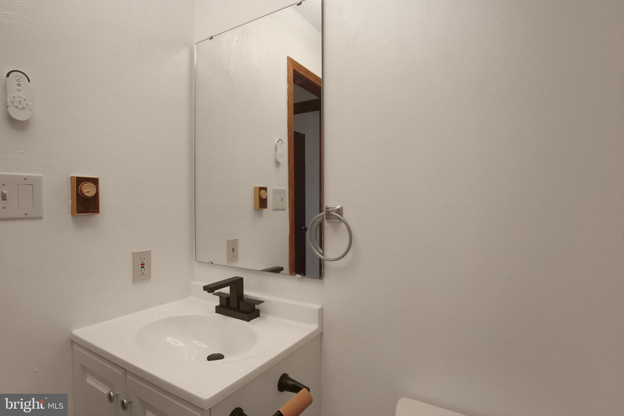 23 Oneill Avenue Hanover, PA 17331 - Photo 12 of 25