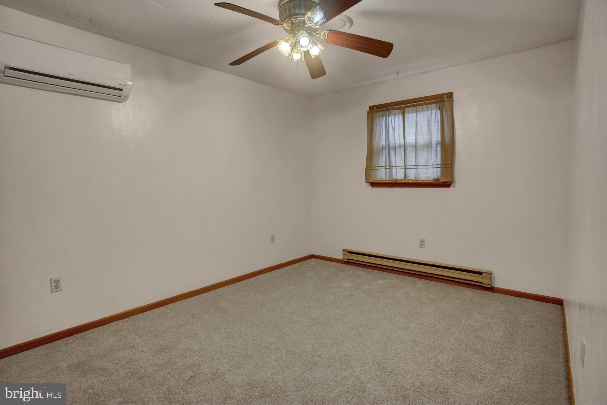 23 Oneill Avenue Hanover, PA 17331 - Photo 14 of 25