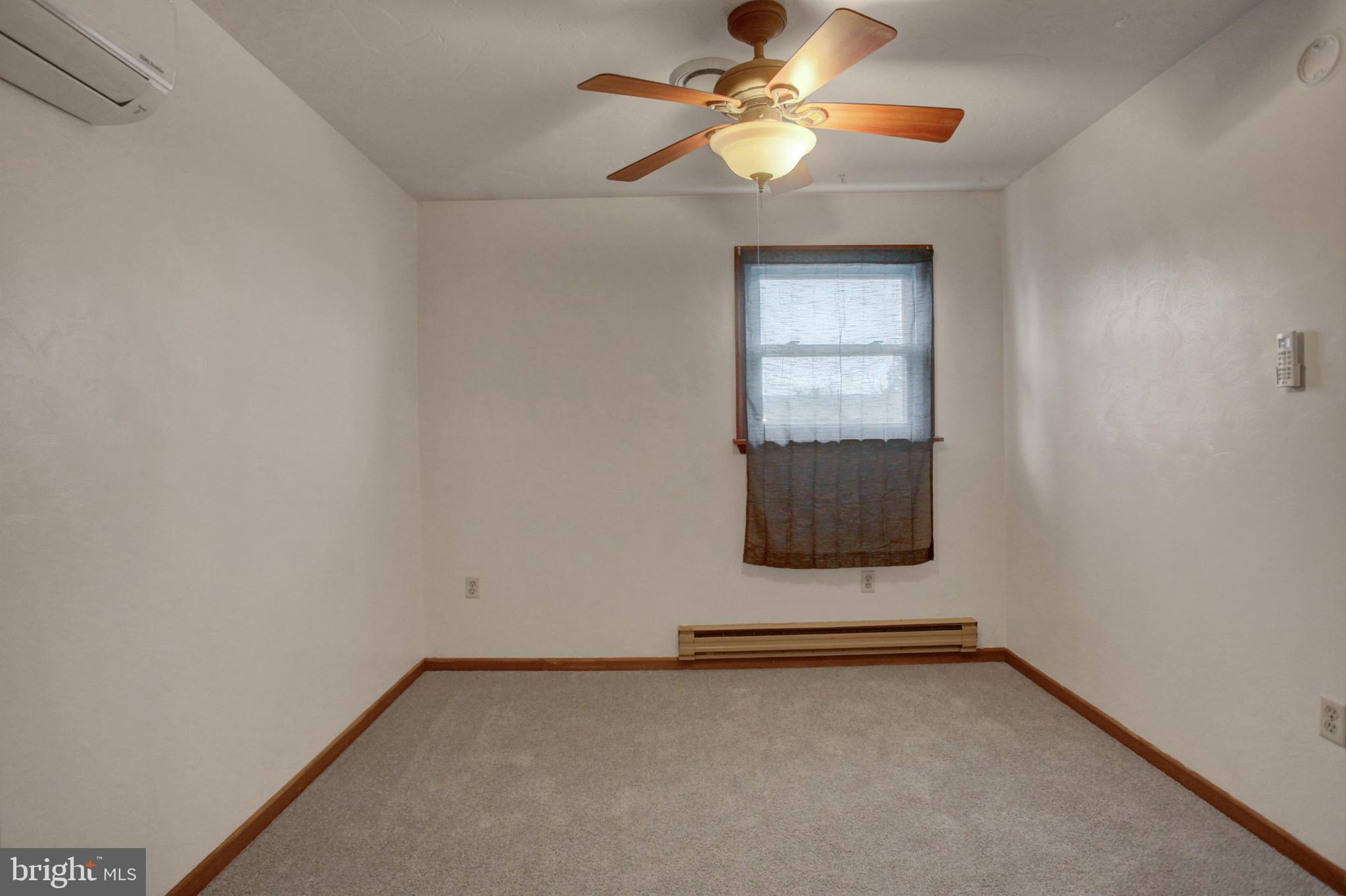 23 Oneill Avenue Hanover, PA 17331 - Photo 16 of 25