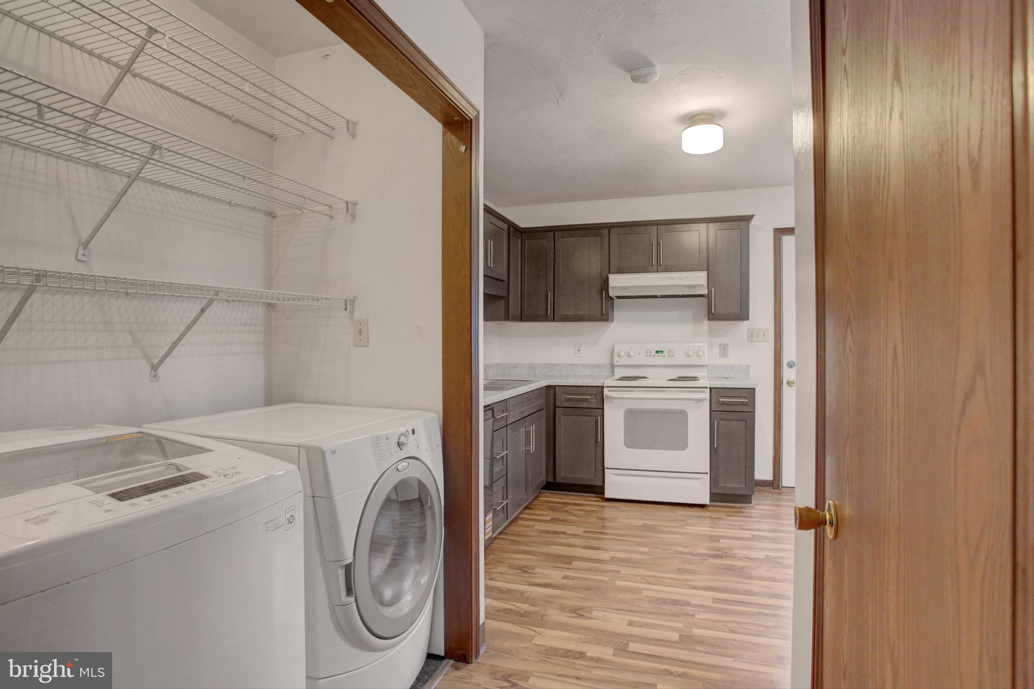 23 Oneill Avenue Hanover, PA 17331 - Photo 7 of 25 Main floor laundry