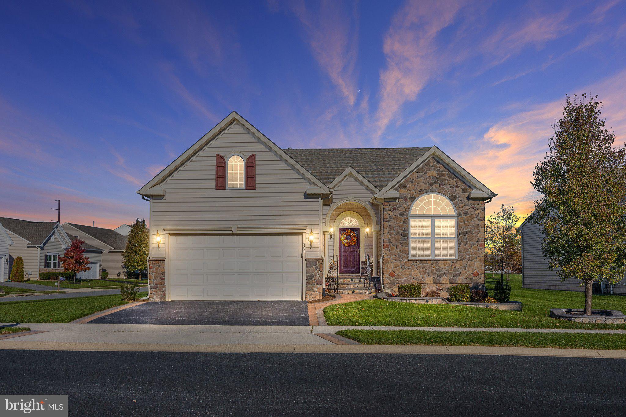 Georgeous Home in Legacy At Odessa National