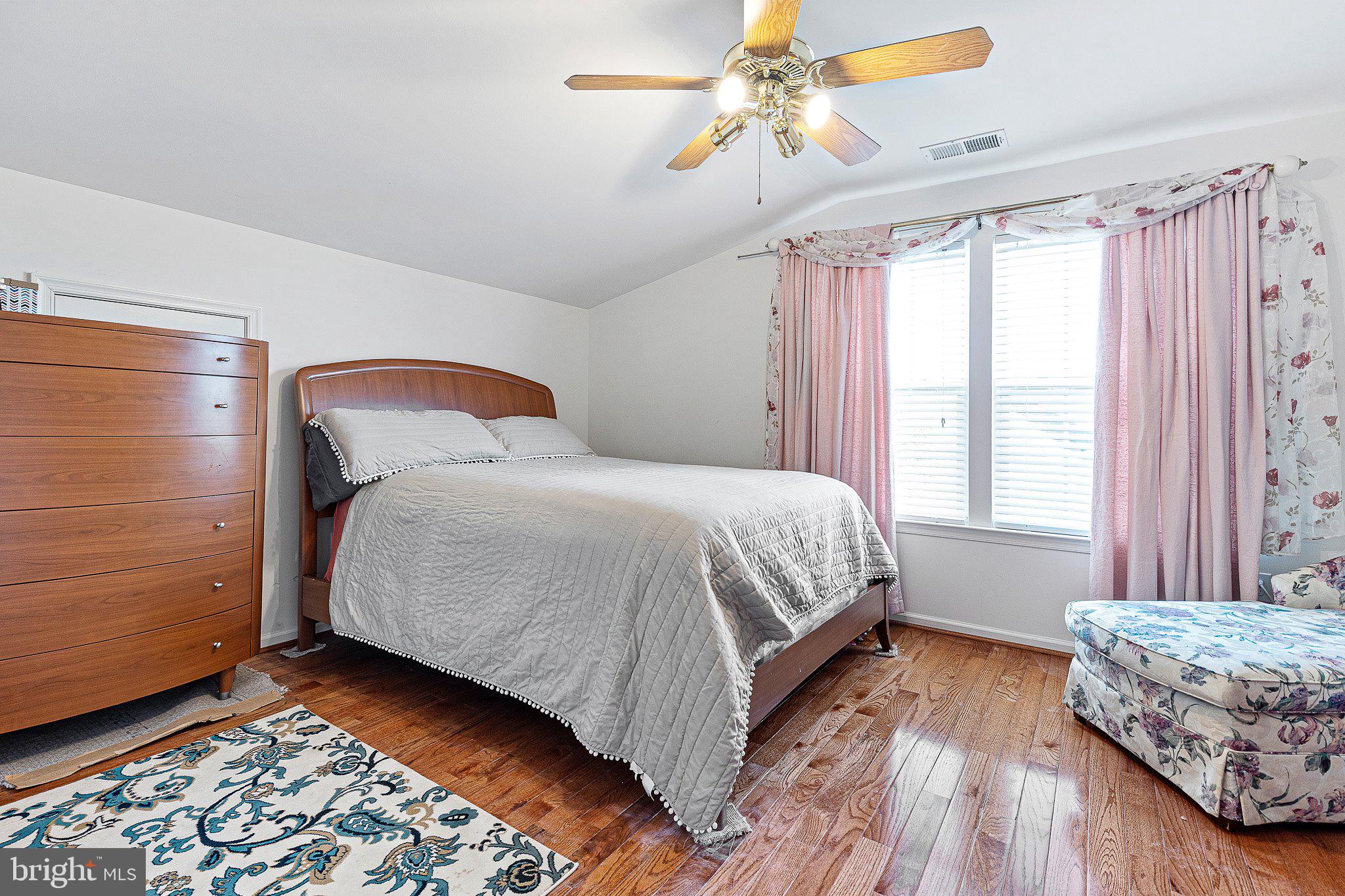 209 Glenshee Drive Townsend, DE 19734 - Photo 17 of 37 2nd Floor Bedroom