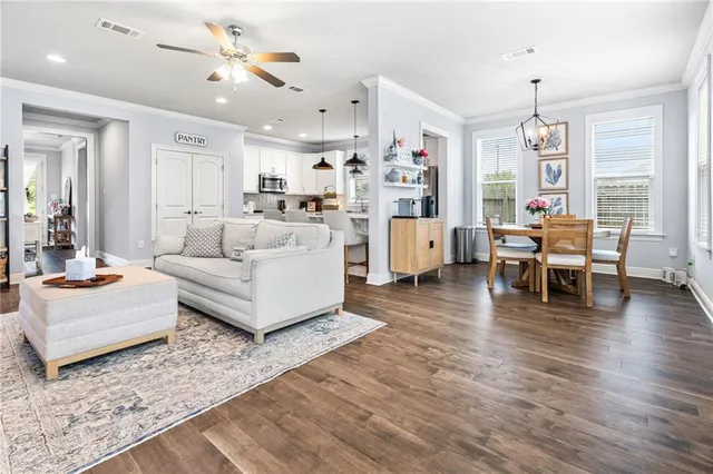 $435,000 | 1125 River Chase Drive, Covington, LA 70433