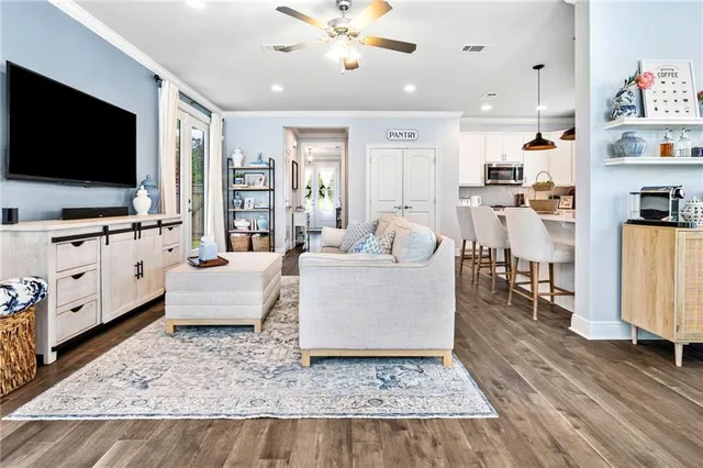 $435,000 | 1125 River Chase Drive, Covington, LA 70433