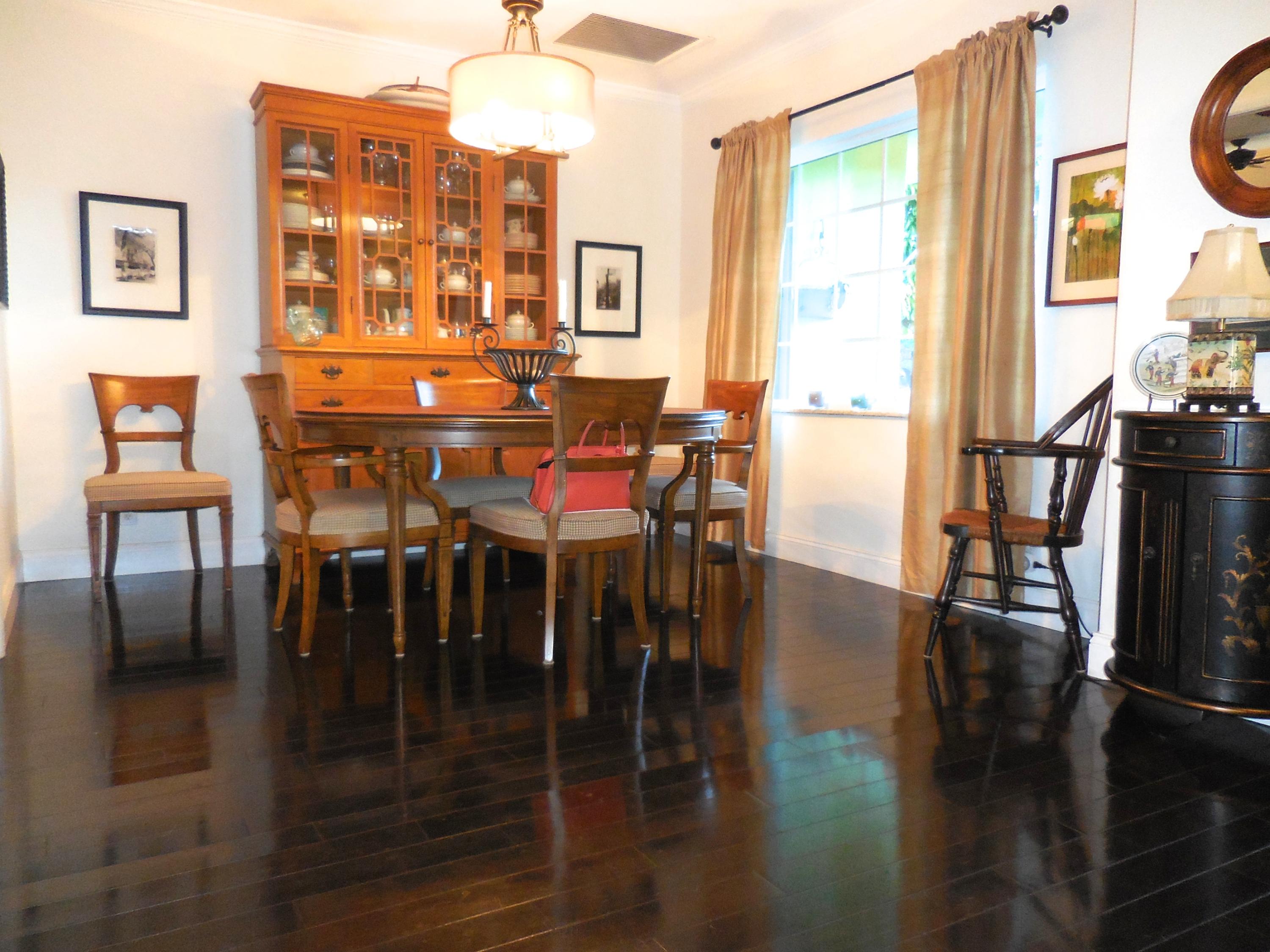 884 Northwest 7th Street Boca Raton, FL 33486 - Photo 7 of 32 Dining room