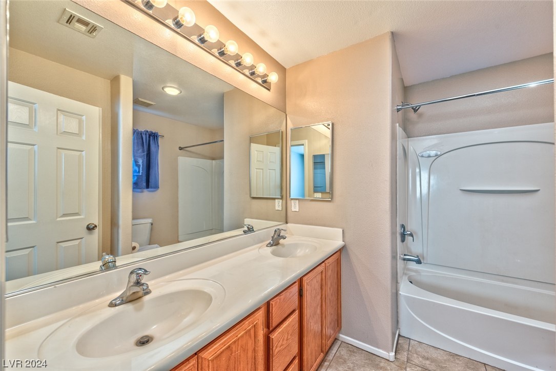 8236 Time Machine Avenue Las Vegas, NV 89113 - Photo 13 of 16