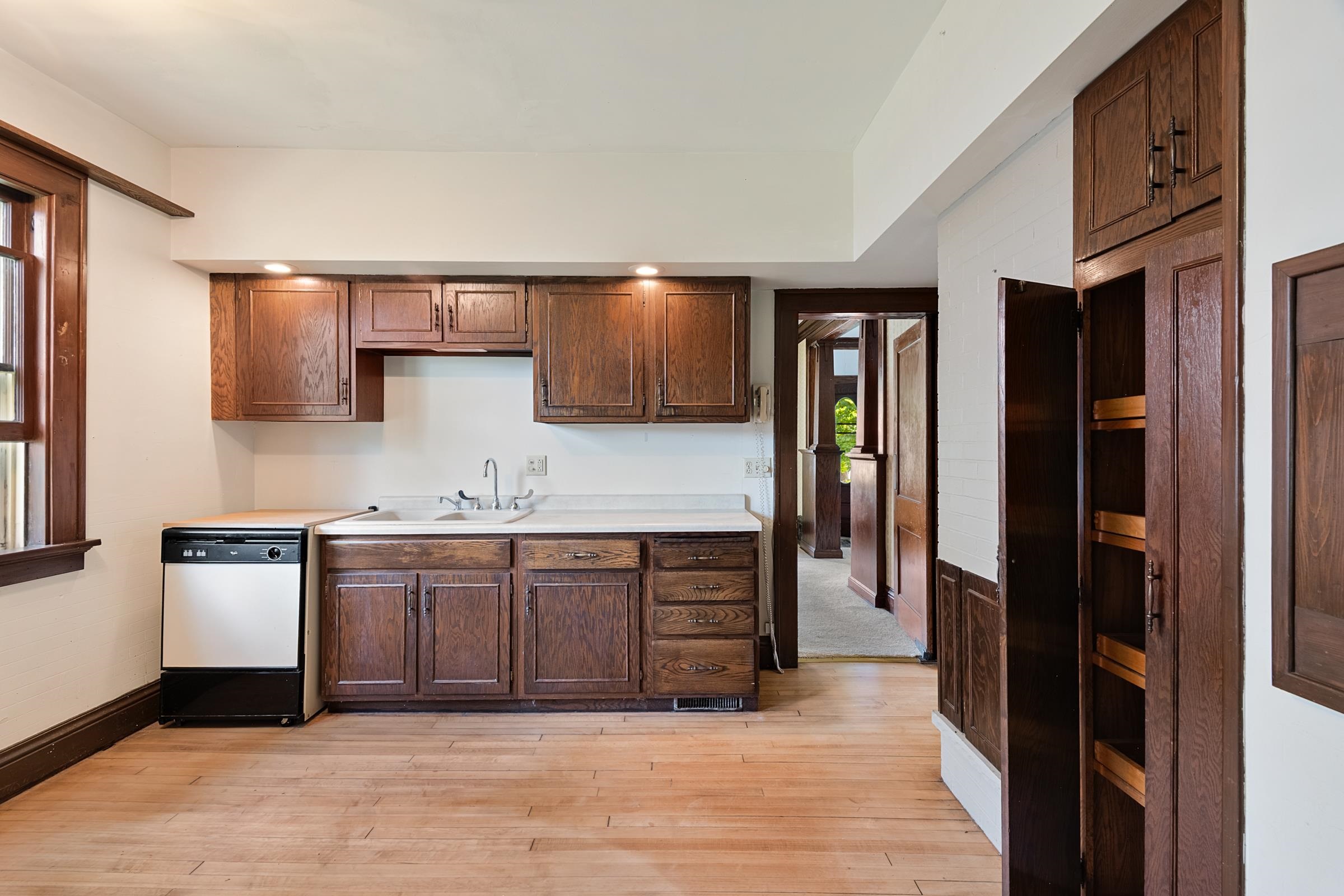 810 South Grove Street Ripon, WI 54971 - Photo 13 of 44