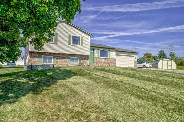 $345,000 | 535 North Hacker Road, Howell, MI 48843
