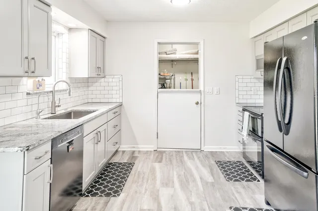 $345,000 | 535 North Hacker Road, Howell, MI 48843