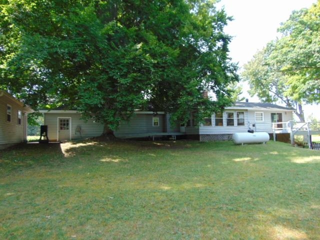 2475 South Warner Road Sumner, MI 48889 - Photo 12 of 57